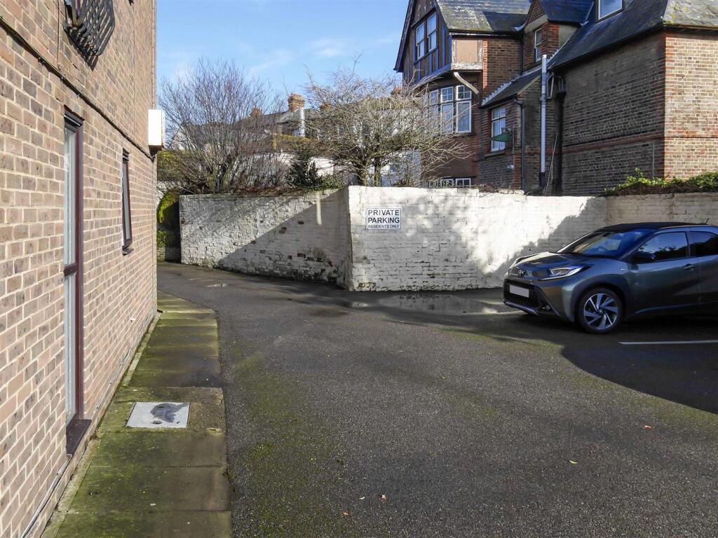 Additional property image - New Road, Littlehampton