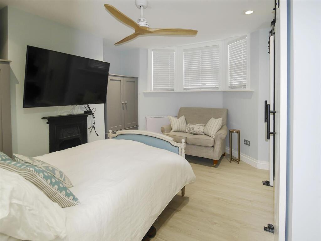 Additional property image - Pier Road, Littlehampton