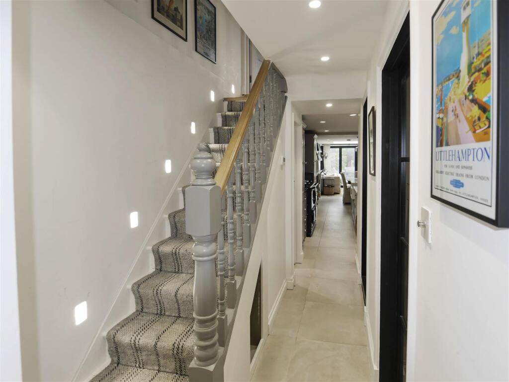 Additional property image - Pier Road, Littlehampton