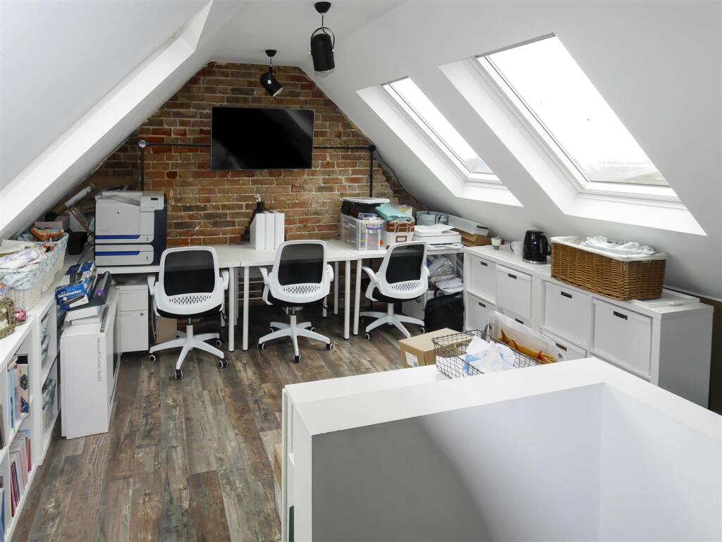 Additional property image - Pier Road, Littlehampton