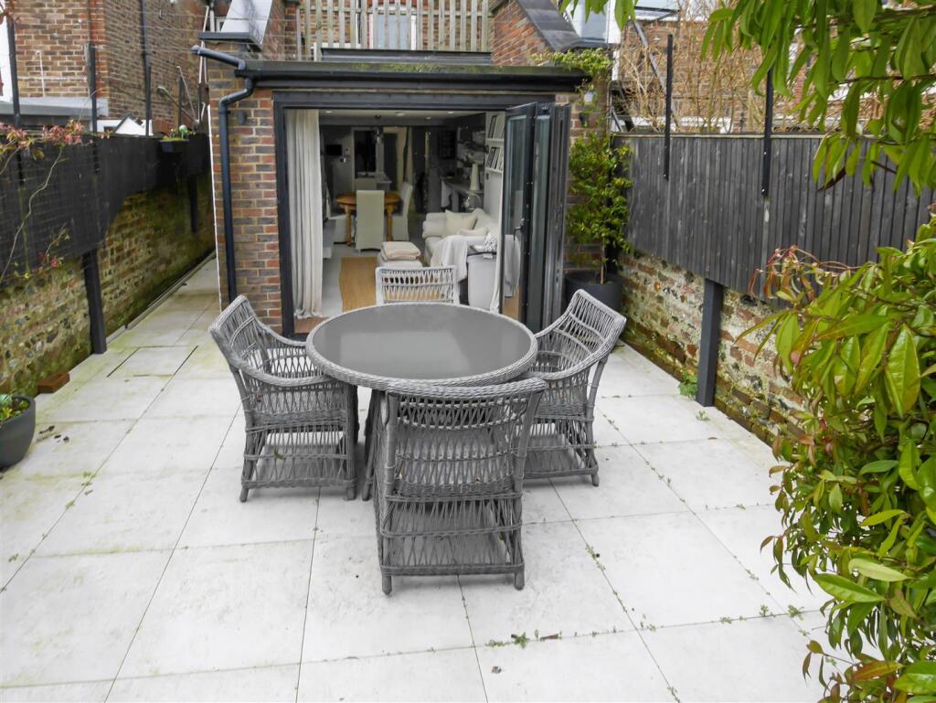 Additional property image - Pier Road, Littlehampton