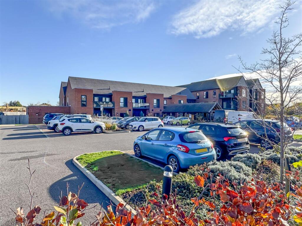 Main image of property: Peckham Chase, Eastergate, Chichester