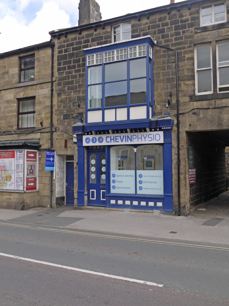 Main image of property: Flat 1, 7 Bridge Street, Otley, LS21 1BQ