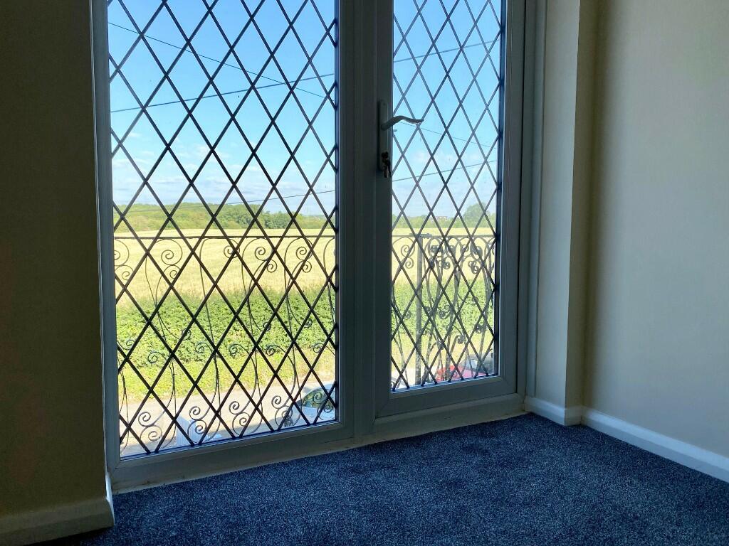 3 bedroom terraced house for sale in Pratling Street, Aylesford, Kent, ME20