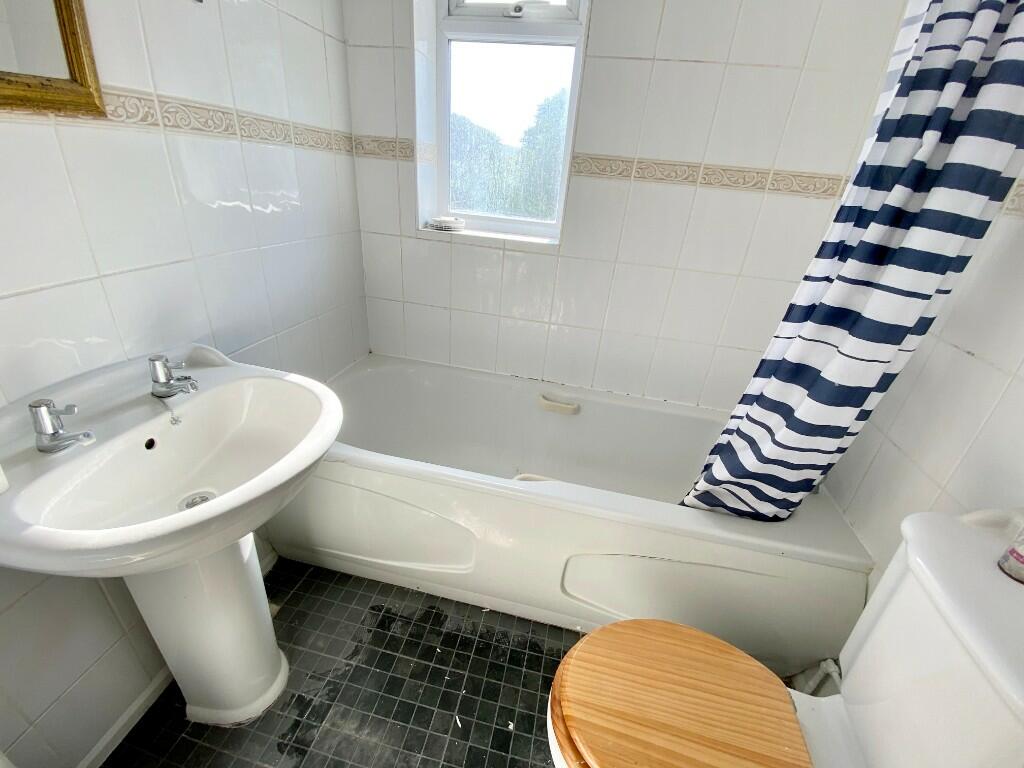 3 bedroom terraced house for sale in Pratling Street, Aylesford, Kent, ME20