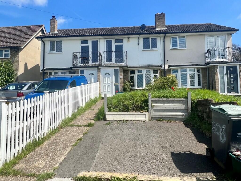 3 bedroom terraced house for sale in Pratling Street, Aylesford, Kent, ME20