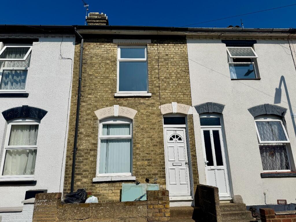 Main image of property: Montfort Road, Rochester, Kent, ME2