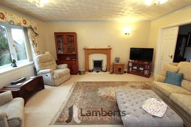 Additional property image - St. Stephens Gardens, Riverside, Redditch