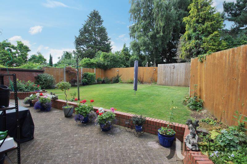 Additional property image - St. Stephens Gardens, Riverside, Redditch
