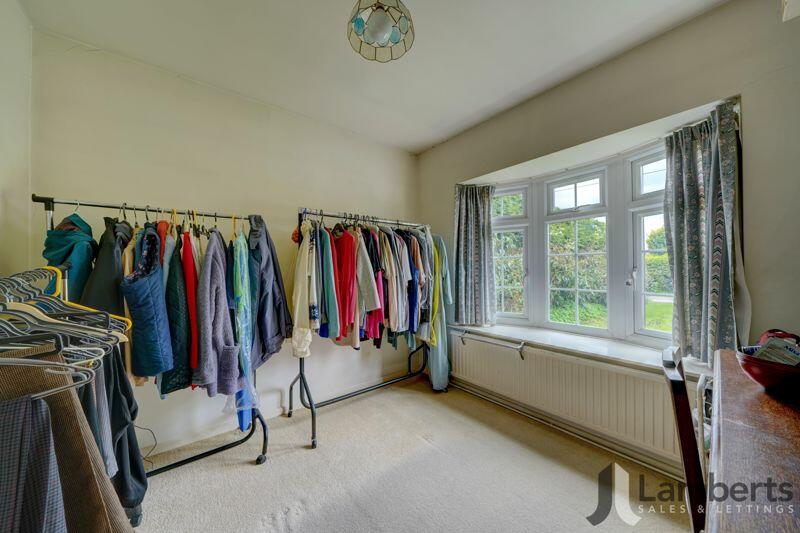 Additional property image - Holt Gardens, Studley