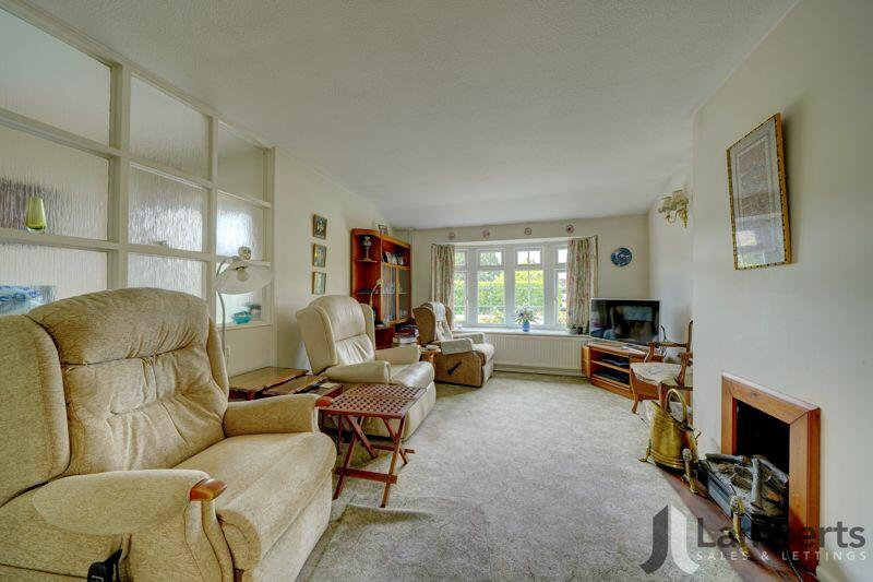 Additional property image - Holt Gardens, Studley