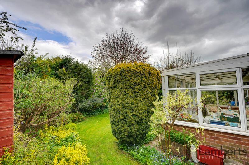 Additional property image - Holt Gardens, Studley