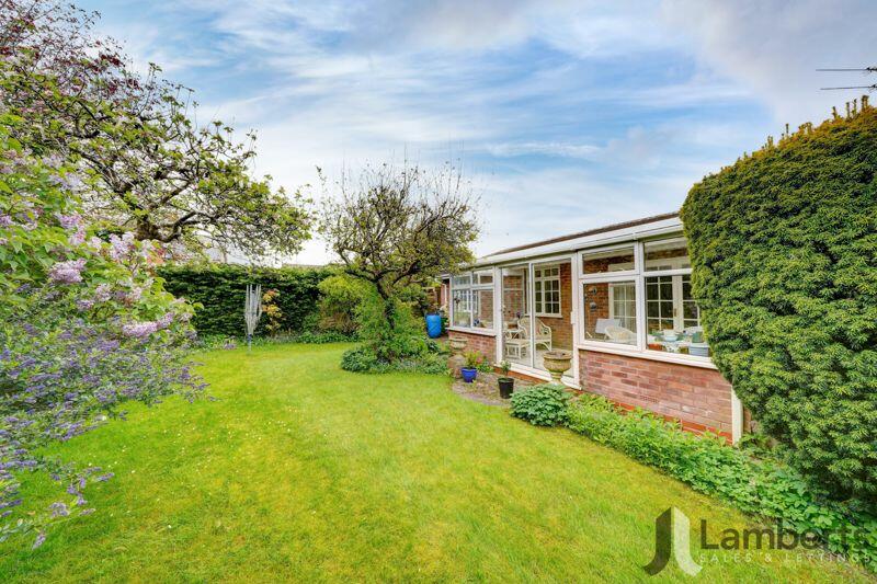 Additional property image - Holt Gardens, Studley