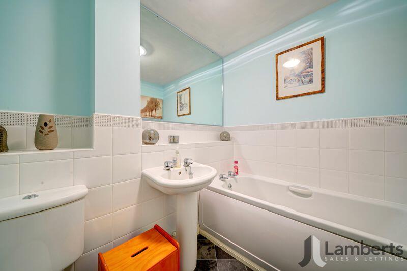 Additional property image - Hedgerow Close, Greenlands, Redditch