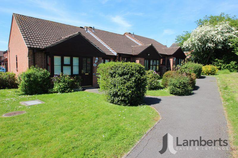 2 bedroom bungalow for sale in Naseby Close, Churchill North, Redditch, B98