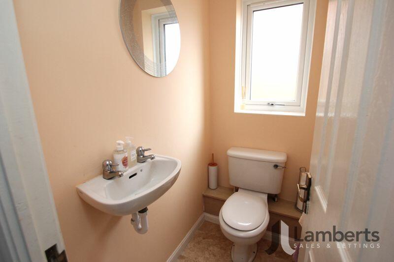 Additional property image - The Covers, Studley