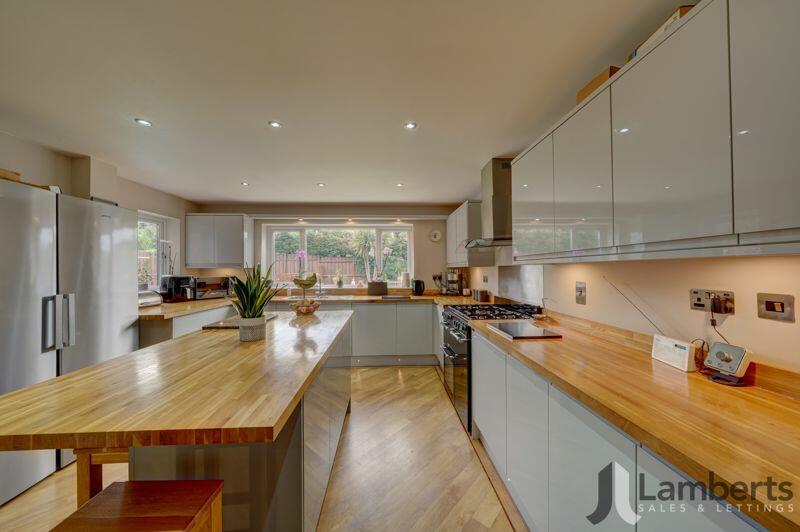 Additional property image - Eastnor Close, Southcrest, Redditch