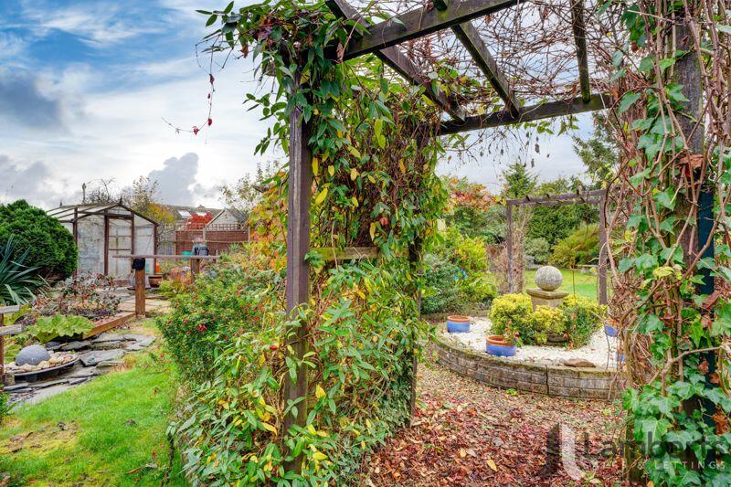 Additional property image - The Cloisters, Studley