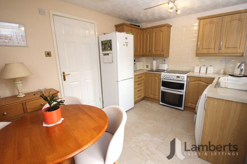 Additional property image - Abbeyfields Drive, Studley