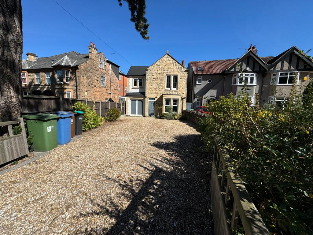 Main image of property: Nottingham Road, MANSFIELD