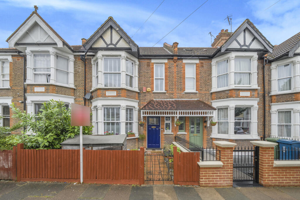 3 bedroom terraced house