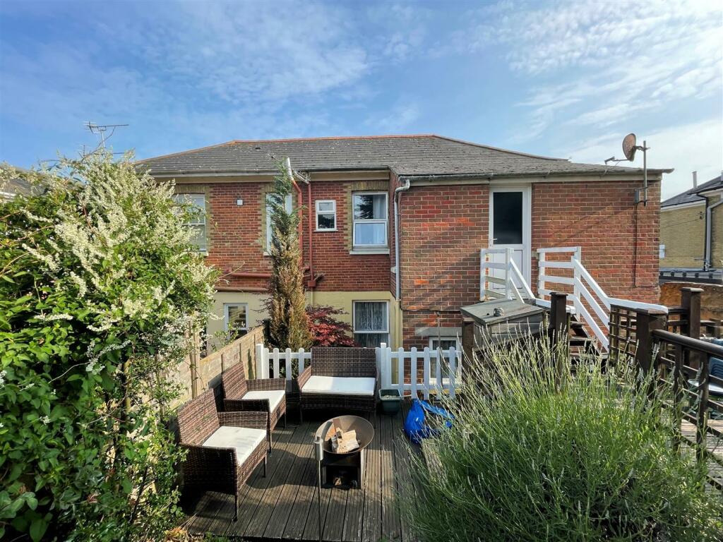 2 bedroom apartment for sale in Clarence Road, Shanklin, PO37