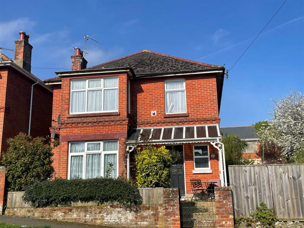 2 bedroom apartment for sale in Brook Road, Shanklin, PO37