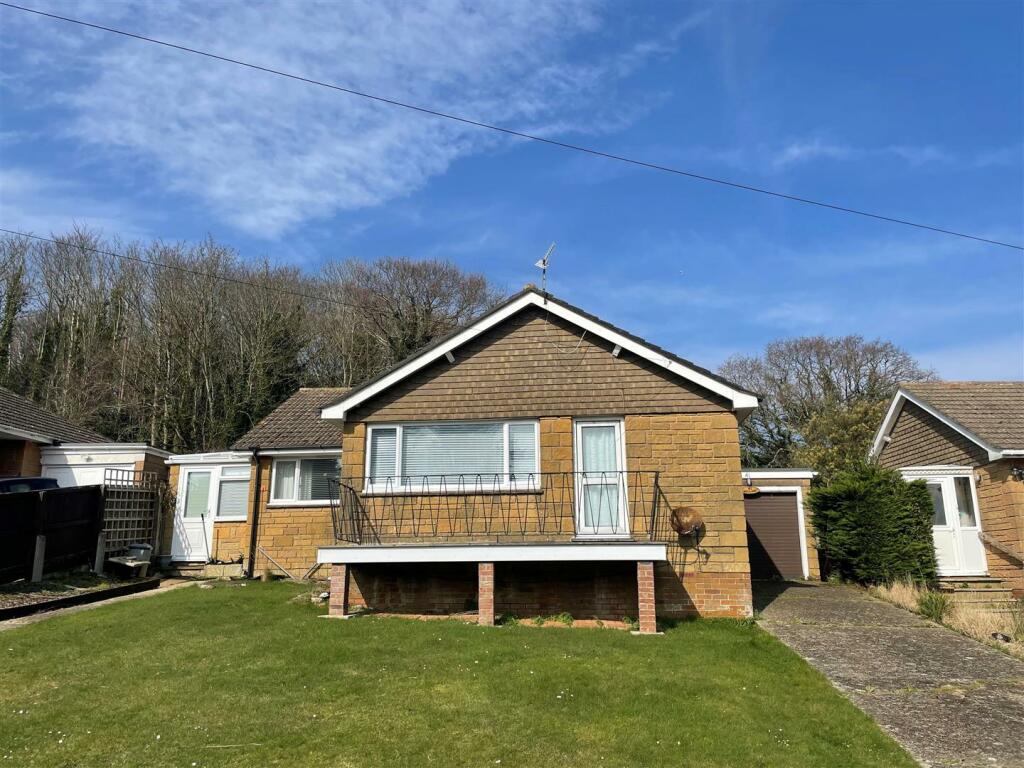 2 bedroom detached bungalow for sale in Orchard Road, Shanklin, PO37