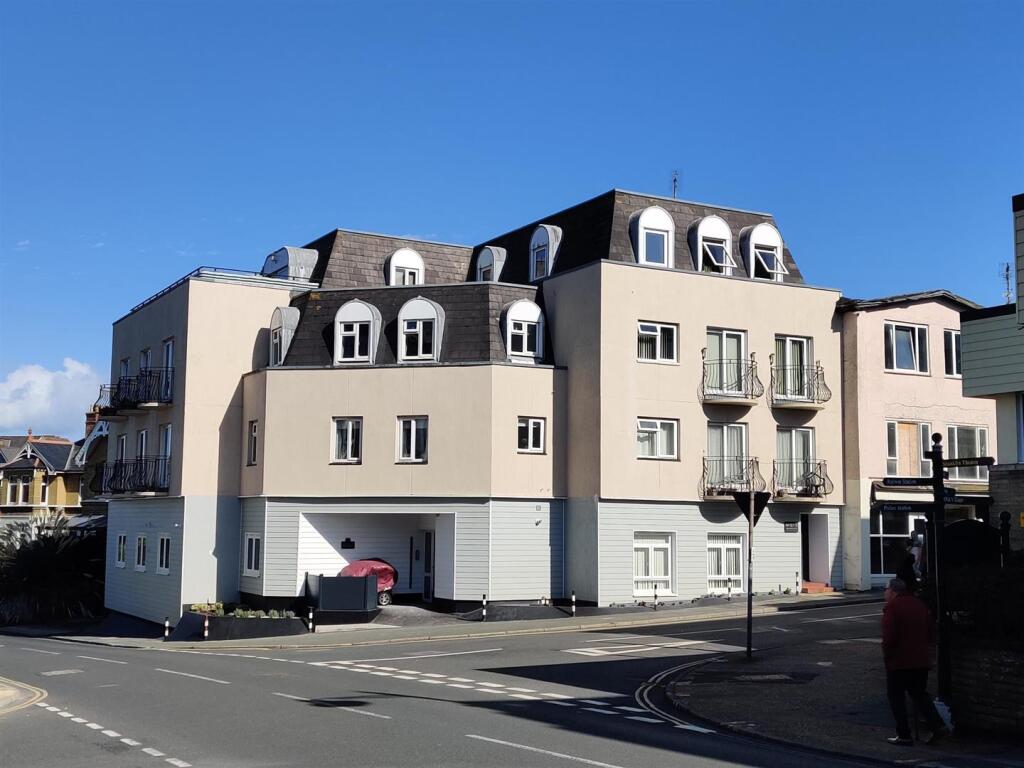 Main image of property: Cross Street, Shanklin