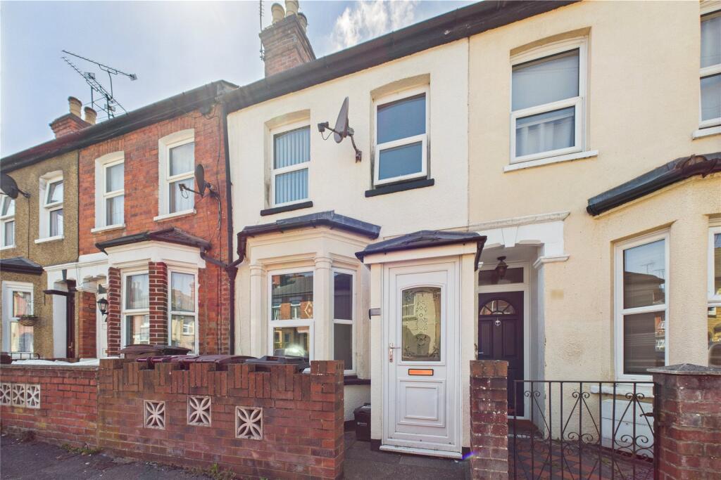 Main image of property: Elm Park Road, Reading, Berkshire, RG30