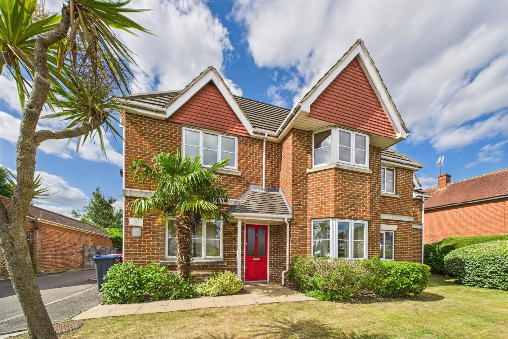 Main image of property: Highclere Court, 10 Whitley Wood Road, Reading, Berkshire, RG2