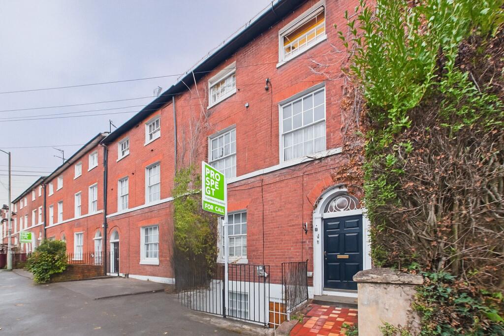 Main image of property: Russell Street, Reading, Berkshire, RG1