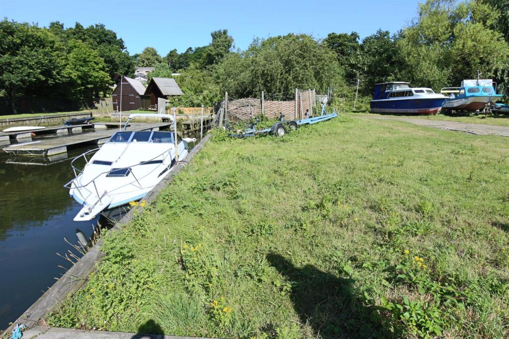 Commercial property for sale in Boathouse Lane, Oulton Broad, Lowestoft