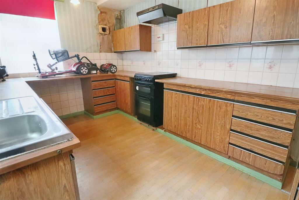 3 bedroom house for sale in Lorne Road, Lowestoft, NR33