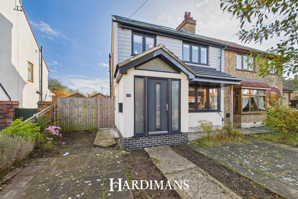 Main image of property: London Road, Pakefield, Lowestoft