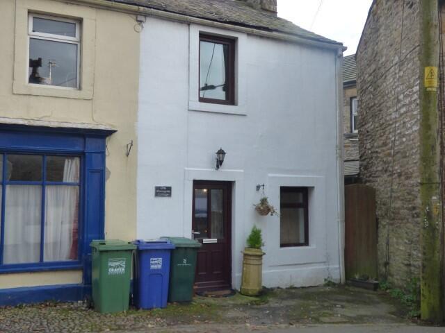 Main image of property: Little Stonegate Cottage, Low Bentham, LA2