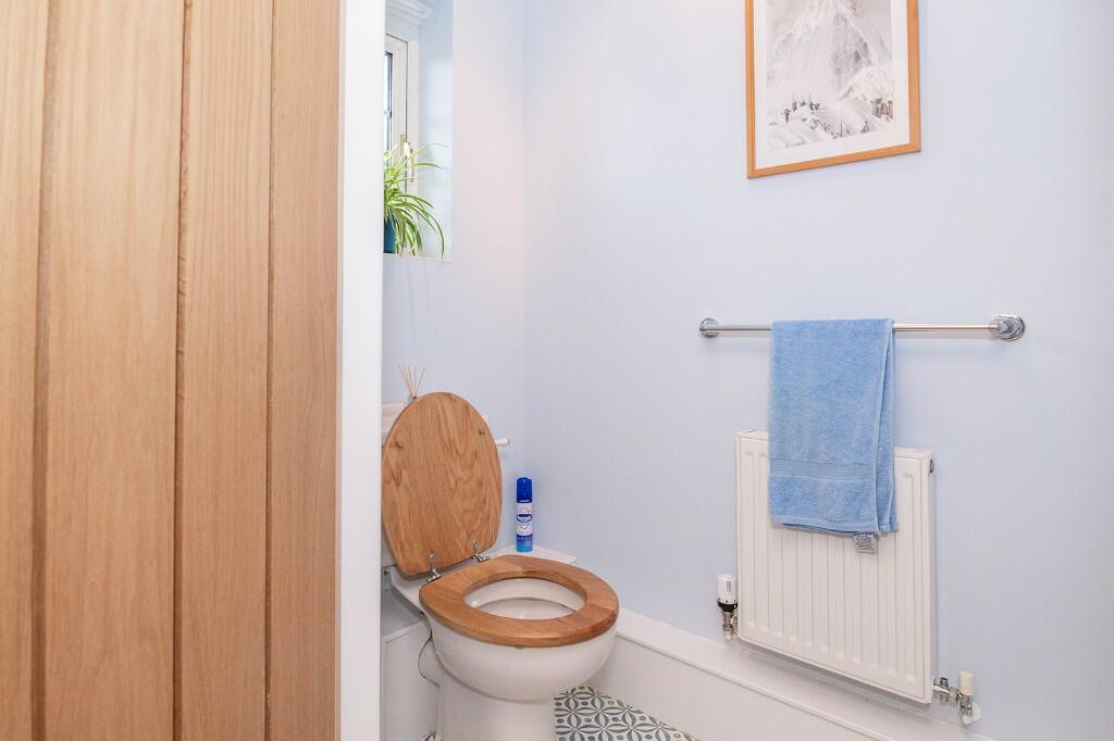 Additional property image - Lords Close, Giggleswick, BD24