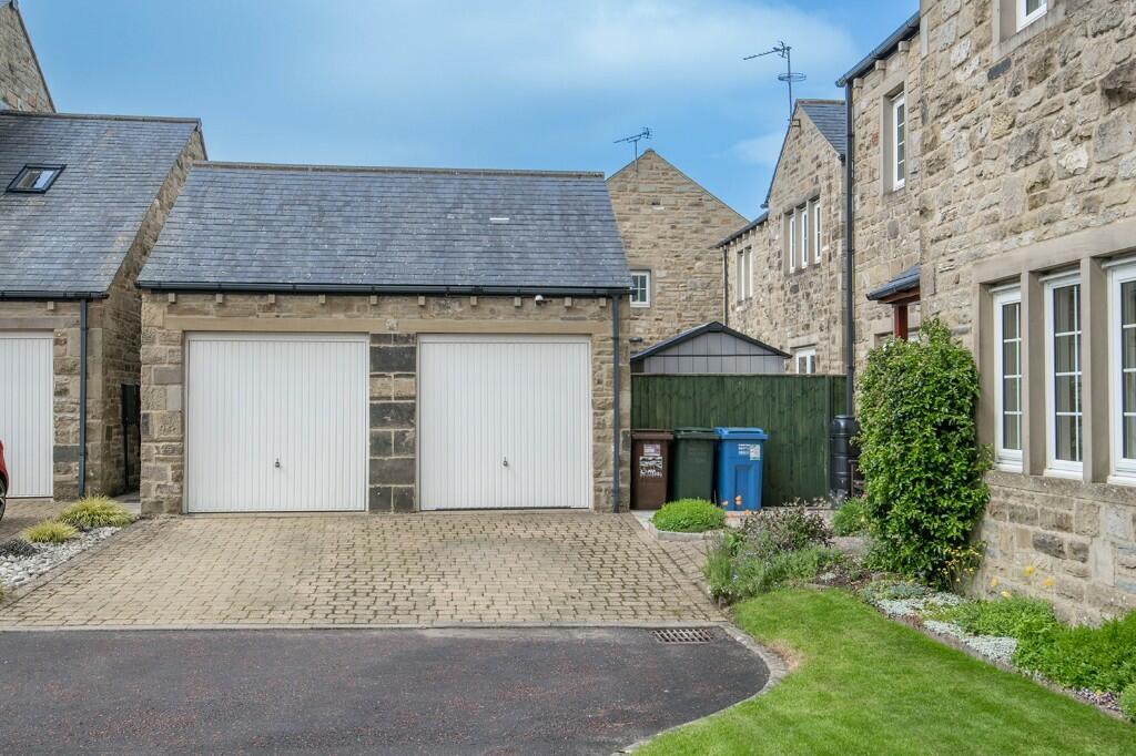 Additional property image - Lords Close, Giggleswick, BD24