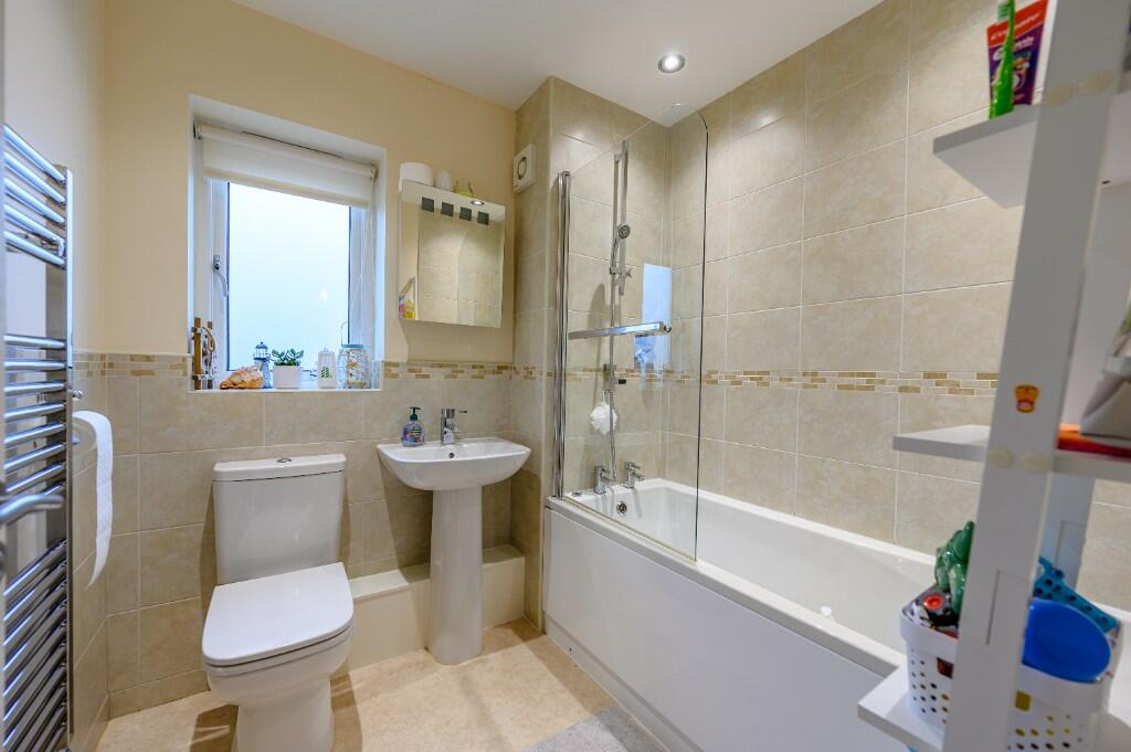Additional property image - Raines Garth, Giggleswick, BD24