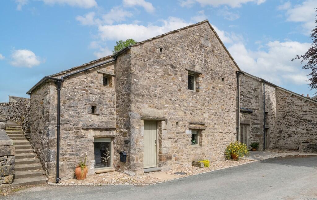 Main image of property: Thompsons Barn & Crooks Cottage, Horton In Ribblesdale, BD24 