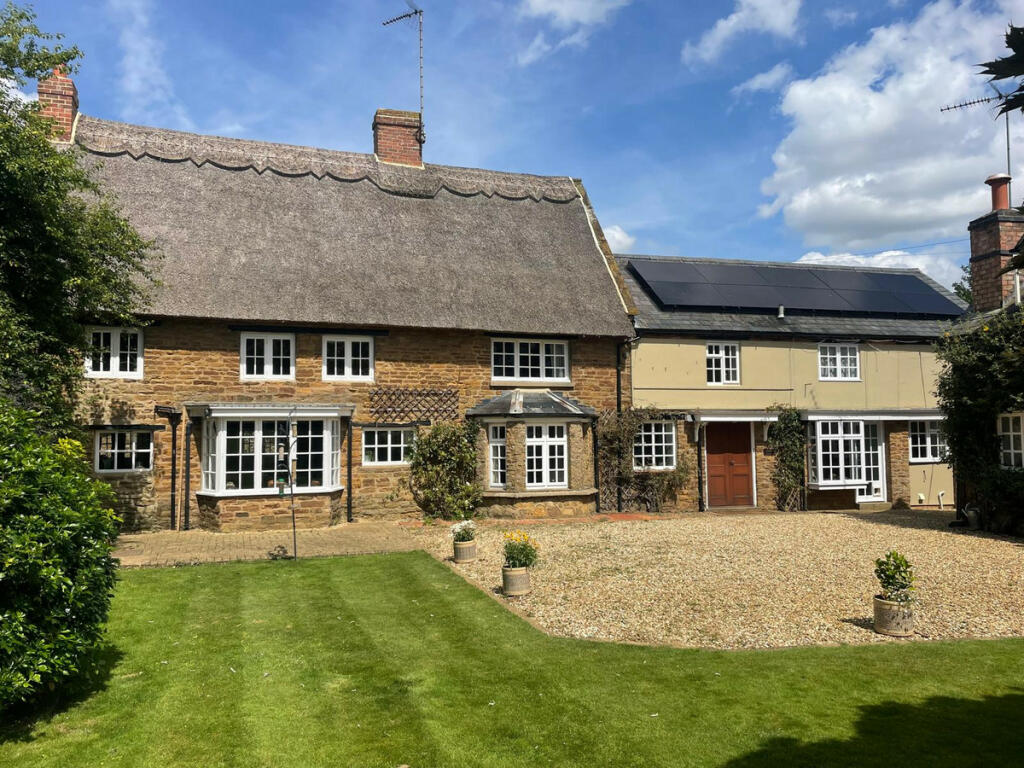Main image of property: Oakham Lane Staverton Daventry, Northamptonshire, NN11 6JQ