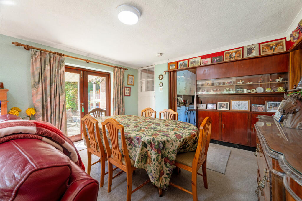 Additional property image - Biggin Hall Lane Thurlaston, Rugby, CV23 9LD