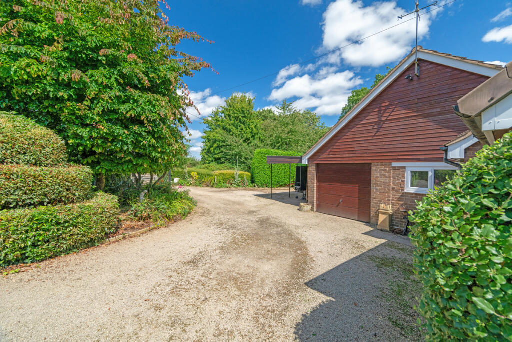 Additional property image - Biggin Hall Lane Thurlaston, Rugby, CV23 9LD