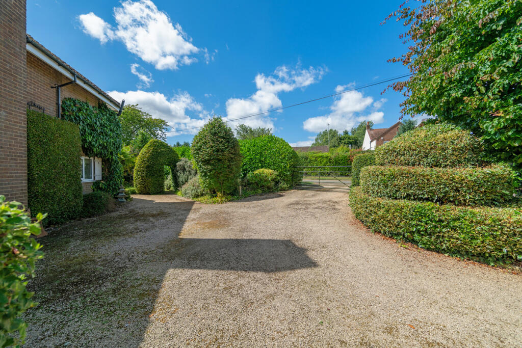 Additional property image - Biggin Hall Lane Thurlaston, Rugby, CV23 9LD