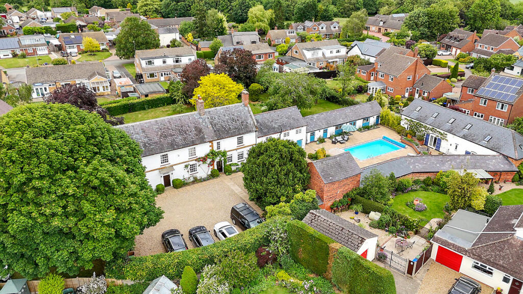 Main image of property: 9 Swinnertons Lane Yelvertoft, Northampton, Northamptonshire NN6 6LS