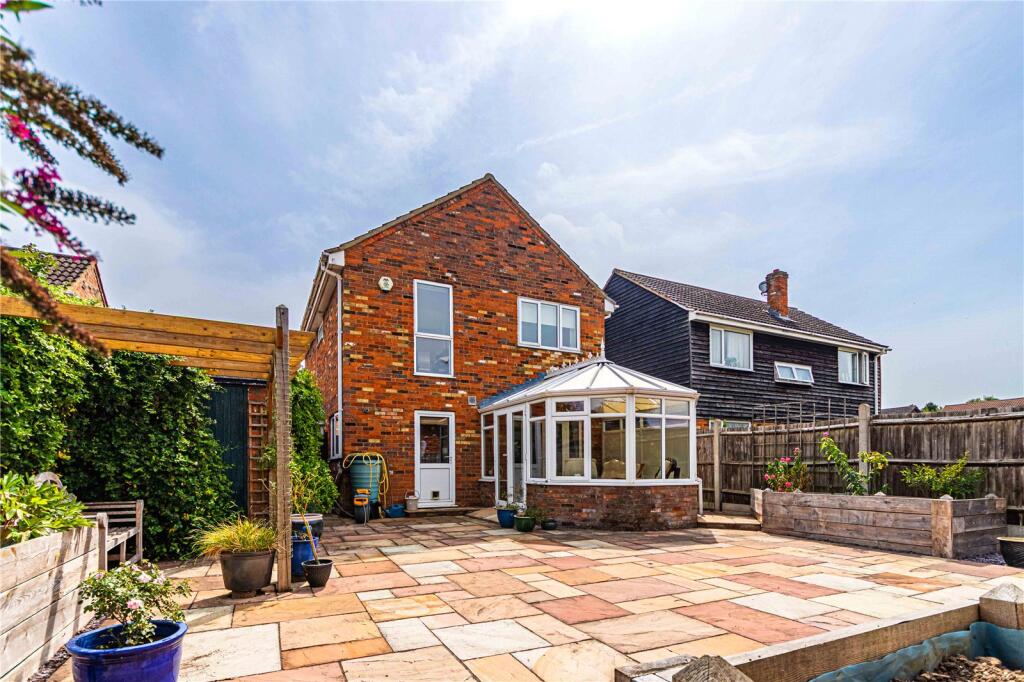 Main image of property: Brownlow Avenue, Edlesborough, Buckinghamshire, LU6