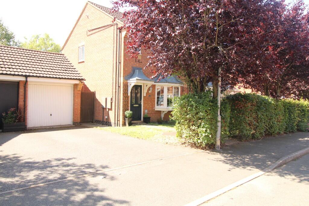 3 bedroom semidetached house for sale in Timken Way Daventry