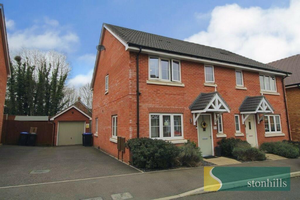 3 bedroom semidetached house for sale in Cartmel Road Monksmoor