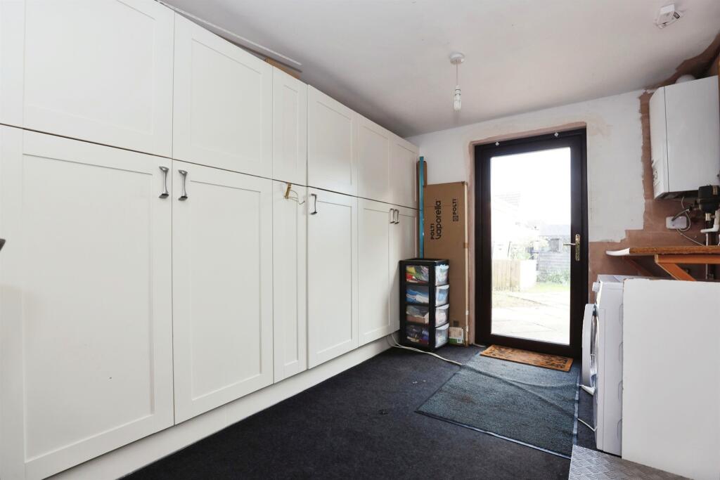 Additional property image - Bascote Rise, Southam