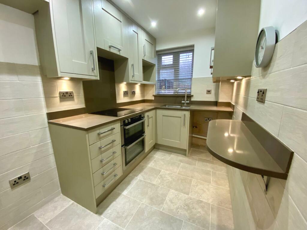 Additional property image - The Furrows, Southam